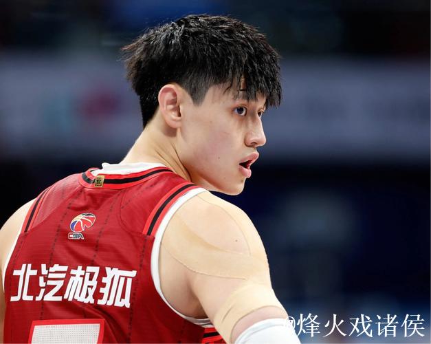 续约未果，曾凡博或先战NBL再重返CBA